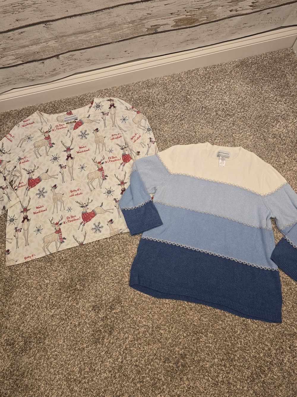 Women's alfred dunner Classic Christmas & Winter Sweater Lot Size: PXL